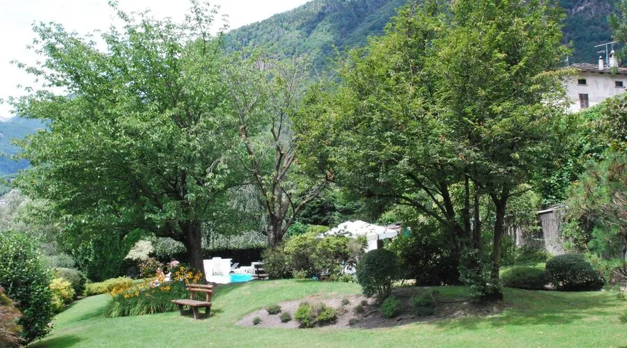 48 rooms Hotel in Chiavenna, Italy