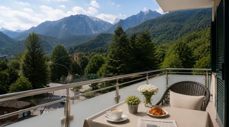 48 rooms Hotel in Chiavenna, Italy