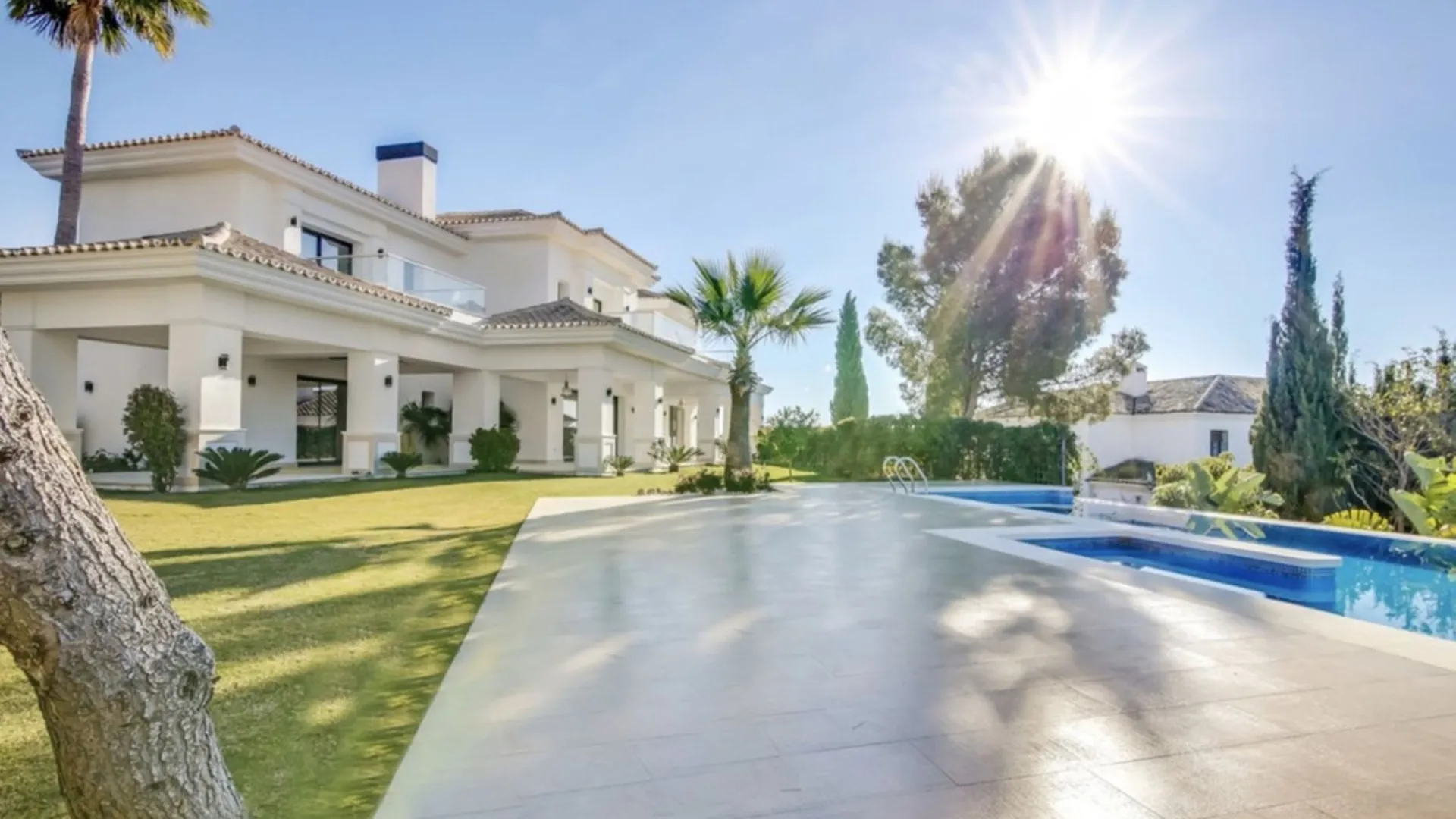 Villa for sale in Marbella Golden Mile