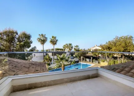 Villa for sale in Marbella Golden Mile