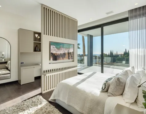 Villa for sale in Marbella Golden Mile