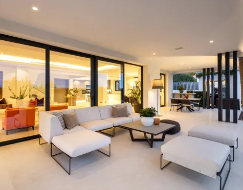 Villa for sale in Marbella Golden Mile