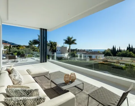Villa for sale in Marbella Golden Mile