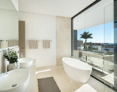 Villa for sale in Marbella Golden Mile