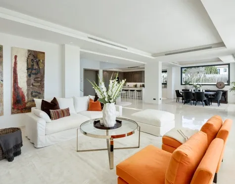 Villa for sale in Marbella Golden Mile