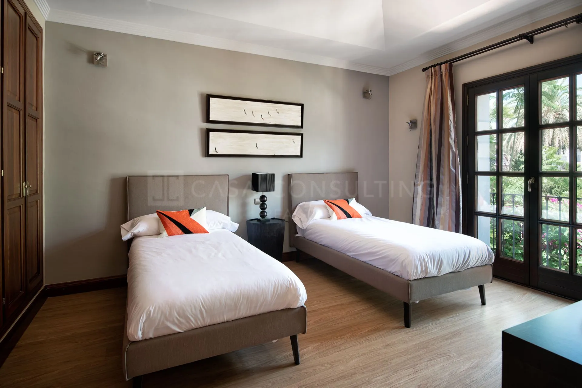 6 bedrooms villa in Sierra Blanca, Marbella